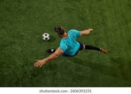 曼城绝境求生 热刺难续曼市双雄＂克星＂神话