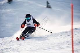 世体：卡萨多无需进行手术，巴萨不排除他在赛季