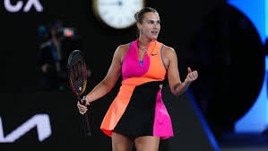 瓜帅：刘易斯还年轻要给他时间；出局不会改变红