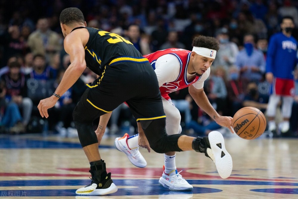 板凳深度受 板凳深度受