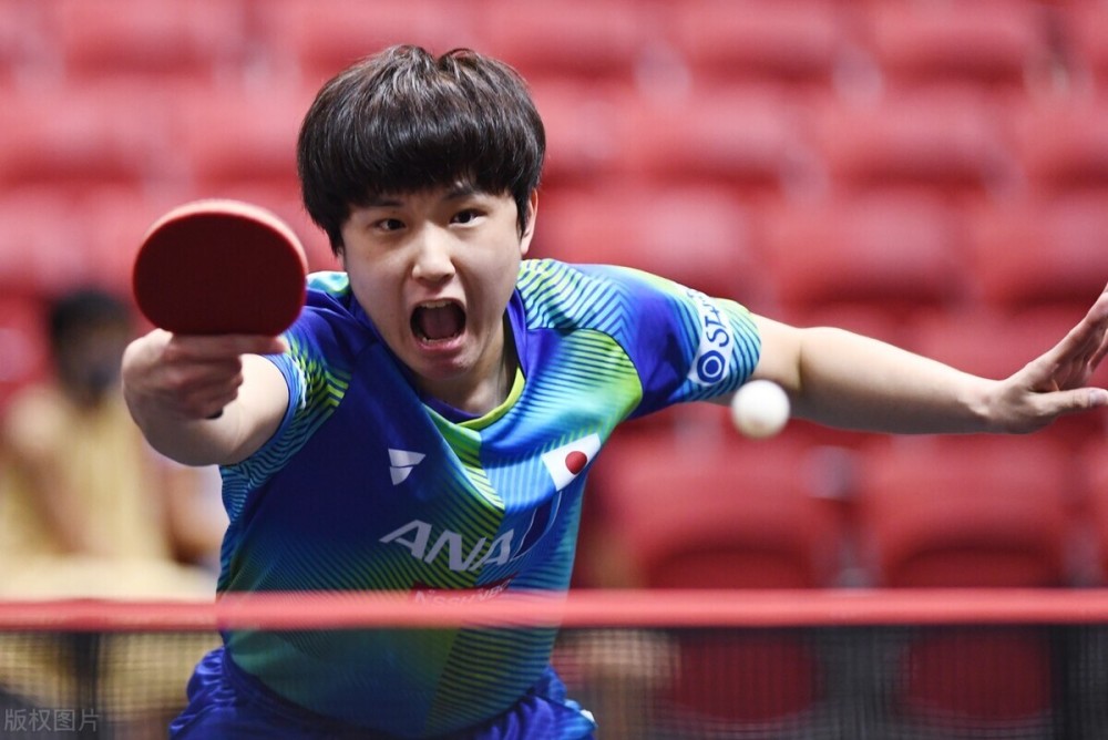 东契奇晃倒 东契奇晃倒